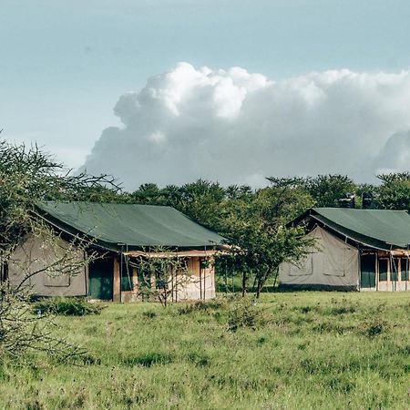 Serengeti Kamwene Mnyalukolo Tented Camp Nyabogati Eksteriør bilde