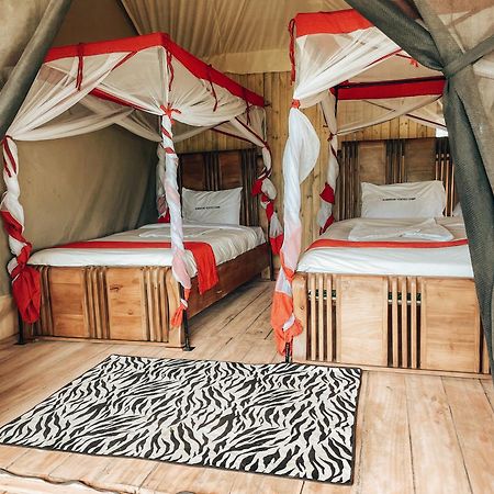 Serengeti Kamwene Mnyalukolo Tented Camp Nyabogati Eksteriør bilde