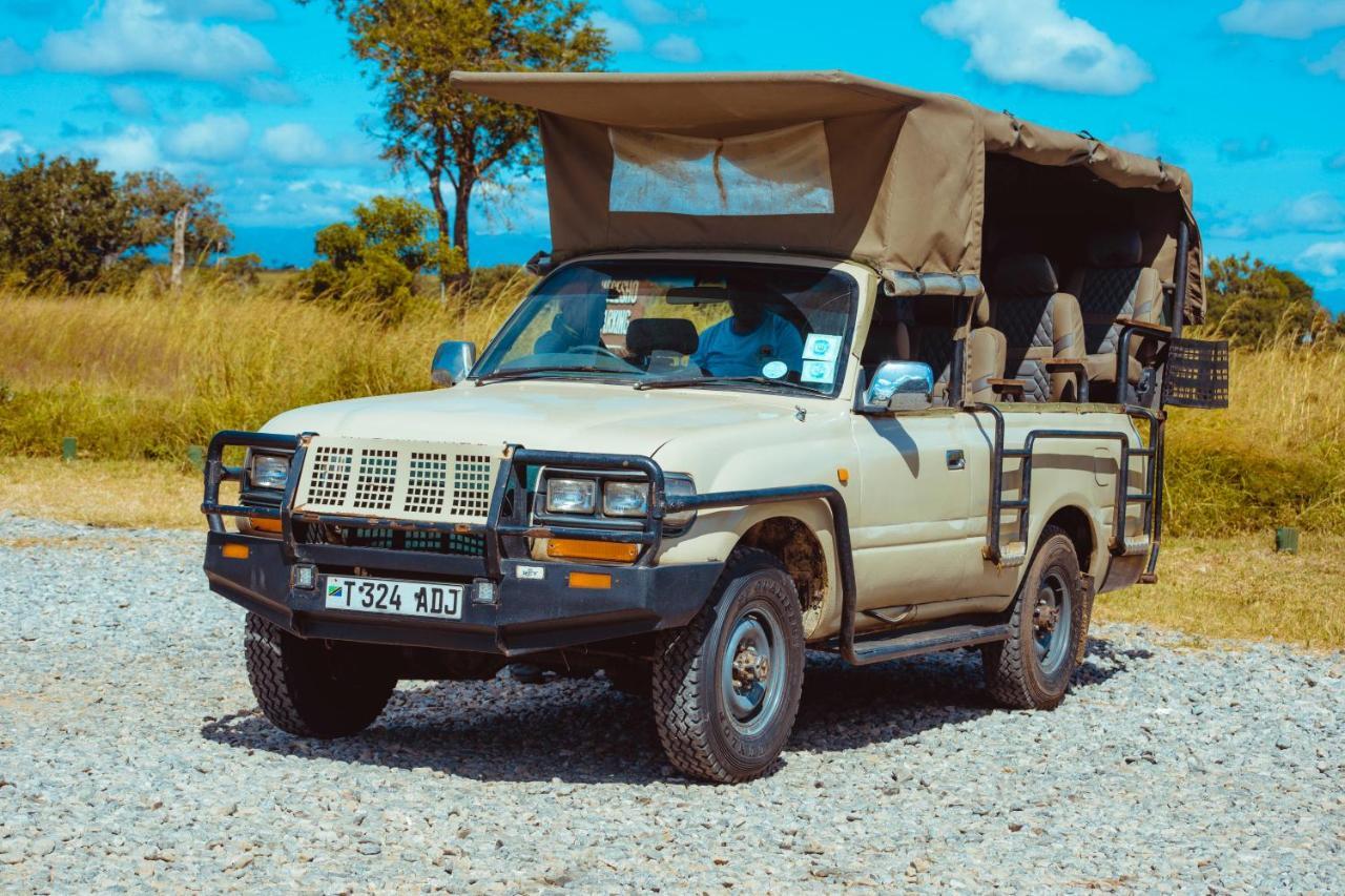 Serengeti Kamwene Mnyalukolo Tented Camp Nyabogati Eksteriør bilde